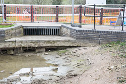 Leicester_Line_[Grand_Union_Canal]-2078.jpg